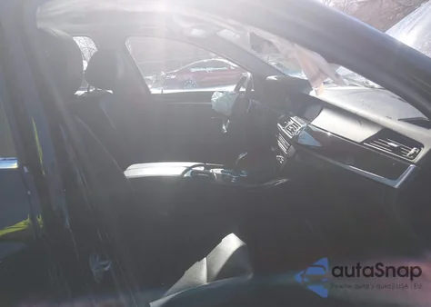 2016 BMW 535I xDrive z USA, uszkodzony, nr VIN WBA5B3C50GG253634